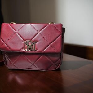 Badgley Mischka Burgundy Quilted crossbody bag
